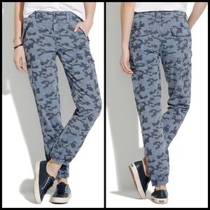 Madewell zip cargo pants in blue camo